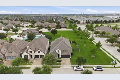 5000 Cyndur Drive, Lewisville, TX 75056 - Photo 36