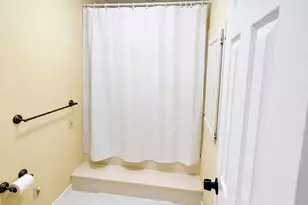 2110 Juanita Dr, Arlington, TX 76013 - Photo 10