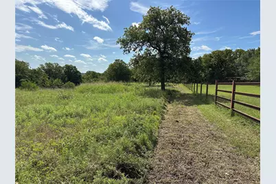 570 Big Salty Lane, Springtown, TX 76082 - Photo 30