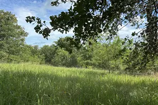 570 Big Salty Ln, Springtown, TX 76082 - Photo 32