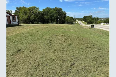 570 Big Salty Lane, Springtown, TX 76082 - Photo 18