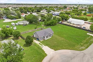 106 Billy Dale Ct, Hackberry, TX 75036 - Photo 4