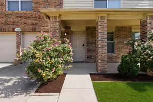 1740 White Feather Ln, Fort Worth, TX 76131 - Photo 2