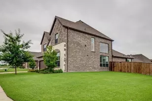 202 Buffington Ave, Fate, TX 75189 - Photo 2