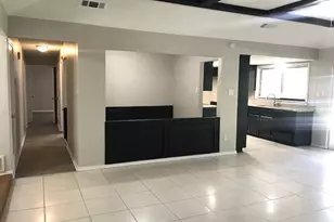 4009 Azalea Ln, Garland, TX 75043 - Photo 4