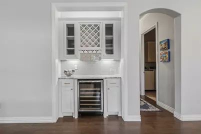 725 Edgefield Road, Fort Worth, TX 76107 - Photo 10