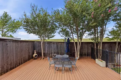 725 Edgefield Road, Fort Worth, TX 76107 - Photo 32