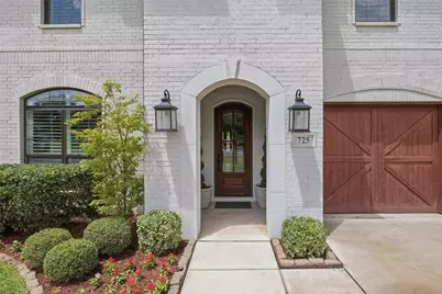 725 Edgefield Road, Fort Worth, TX 76107 - Photo 2