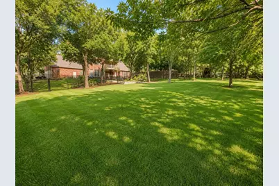 618 Oak Tree Cove, Cedar Hill, TX 75104 - Photo 4