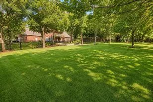618 Oak Tree Cove, Cedar Hill, TX 75104 - Photo 4