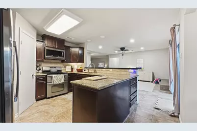611 Stardust Lane, Richardson, TX 75080 - Photo 2