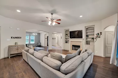 5009 Prosperity Row, Midlothian, TX 76065 - Photo 4