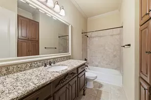 563 Rockingham Dr, Irving, TX 75063 - Photo 24