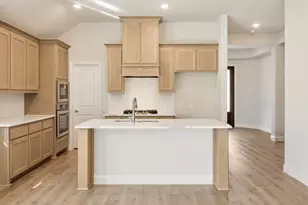 210 Comanche Trail, Alvarado, TX 76009 - Photo 12