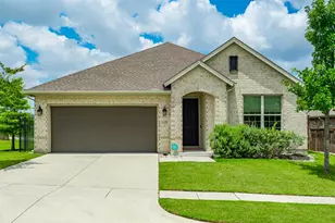 5329 Waterview Ct, Haltom City, TX 76137 - Photo 1