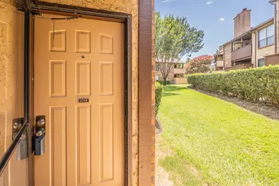 1204 Harwell Drive #2114, Arlington, TX 76011 - Photo 4