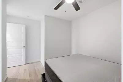 1632 E Arlington Avenue, Fort Worth, TX 76104 - Photo 24