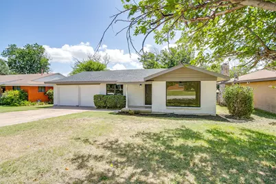 3501 Cimmaron Trail, Fort Worth, TX 76116 - Photo 2