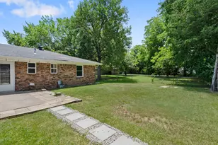 6204 Sayle St, Greenville, TX 75402 - Photo 34
