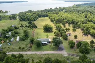 1006 S Telegraph Circle, Quinlan, TX 75474 - Photo 26