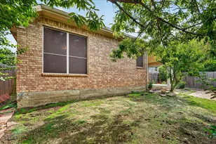 419 Red Sage Ln, Duncanville, TX 75137 - Photo 32