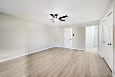 444 Billy Creek Circle, Hurst, TX 76053 - Photo 16