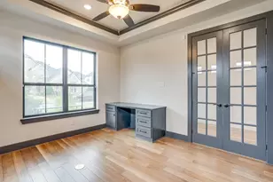 140 Mckinley Dr, Burleson, TX 76028 - Photo 4