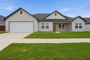 532 Highview Ct, Godley, TX 76044 - Photo 1