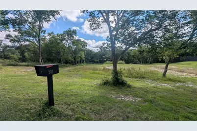 307 Ridgeview Road, Sherman, TX 75092 - Photo 4