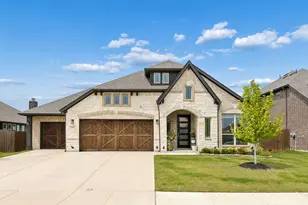 645 Winters Dr, Waxahachie, TX 75165 - Photo 1