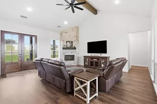 1034 Kingsley Ct, Weatherford, TX 76087 - Photo 14