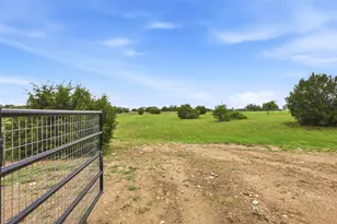 1034 Kingsley Ct, Weatherford, TX 76087 - Photo 36