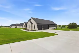 1034 Kingsley Ct, Weatherford, TX 76087 - Photo 4