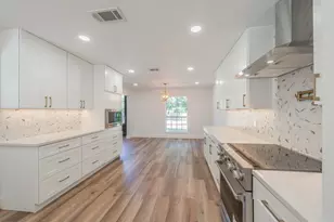 2815 Perkins Rd, Arlington, TX 76016 - Photo 14