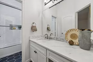 8109 Caelan Court, McKinney, TX 75071 - Photo 30