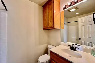 525 W Lloyd St, Krum, TX 76249 - Photo 8