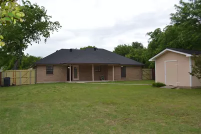 525 W Lloyd Street, Krum, TX 76249 - Photo 32