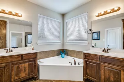 817 Deer Ridge Trail, McKinney, TX 75072 - Photo 16