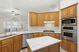 1236 Tanner Dr, Lewisville, TX 75077 - Photo 6