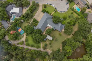 4301 Briarhaven Rd, Fort Worth, TX 76109 - Photo 36