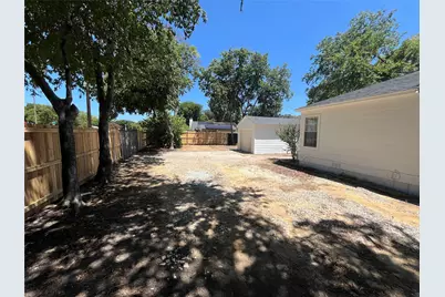 10638 Newcombe Drive, Dallas, TX 75228 - Photo 24