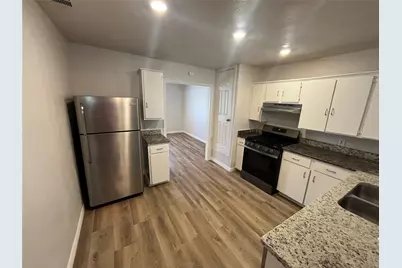10638 Newcombe Drive, Dallas, TX 75228 - Photo 6
