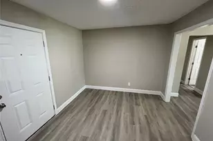 1982 Oak Hill Cir, Dallas, TX 75217 - Photo 6