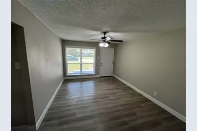 1982 Oak Hill Circle, Dallas, TX 75217 - Photo 4