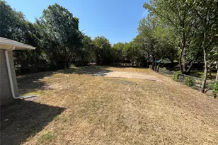 12904 Mitchell Dr, Balch Springs, TX 75180 - Photo 18