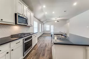 1024 Embers Ln, Denton, TX 76201 - Photo 12