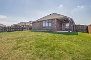 1024 Embers Ln, Denton, TX 76201 - Photo 34