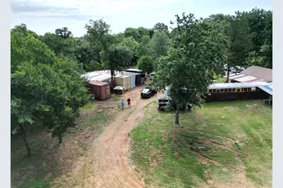 9428 Rolling Acres Road, Tool, TX 75143 - Photo 1