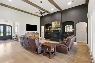 2027 Little Valley Ct, Weatherford, TX 76087 - Photo 12