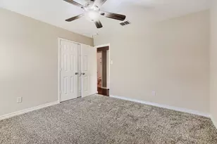 1216 Haley Ln, Burleson, TX 76028 - Photo 26